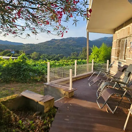 Hébergement de vacances Casinha Da Lu *